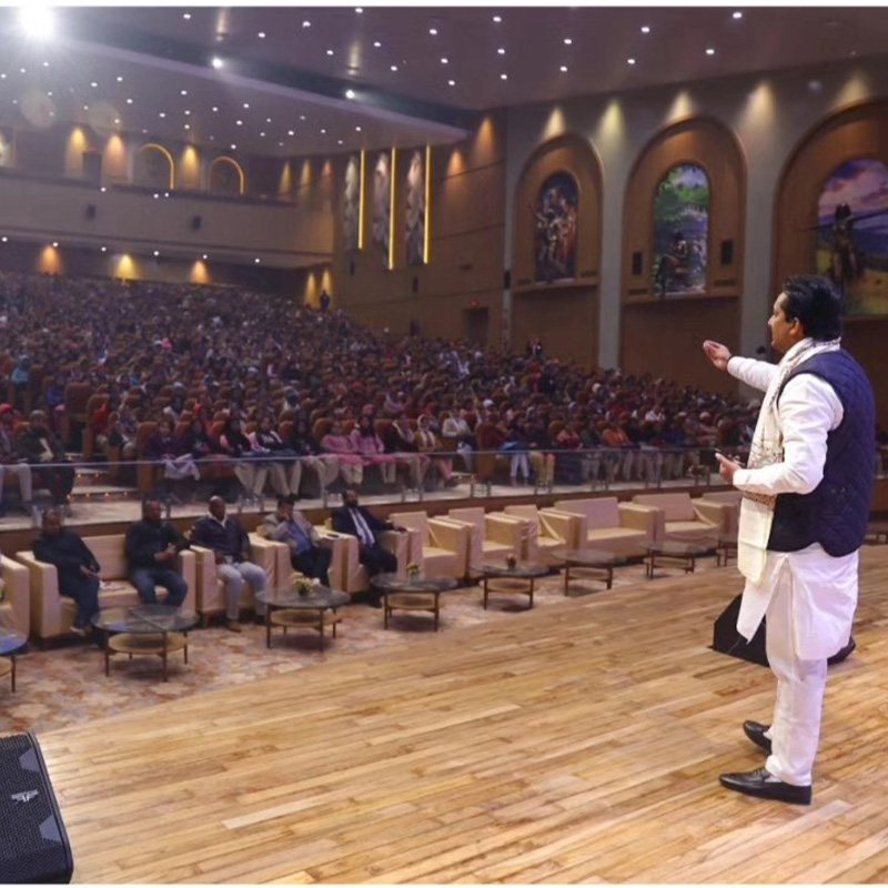 Rituraj Sinha in campus conversation with students